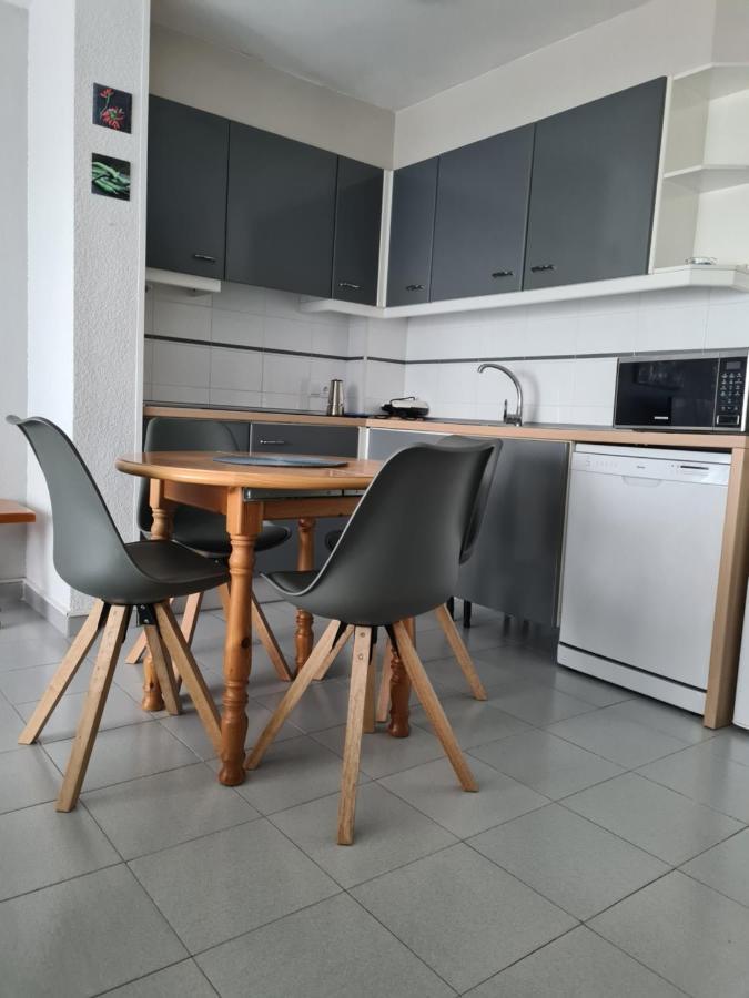 Acogedor Apartamento Vistas Al Mar Roses Luaran gambar